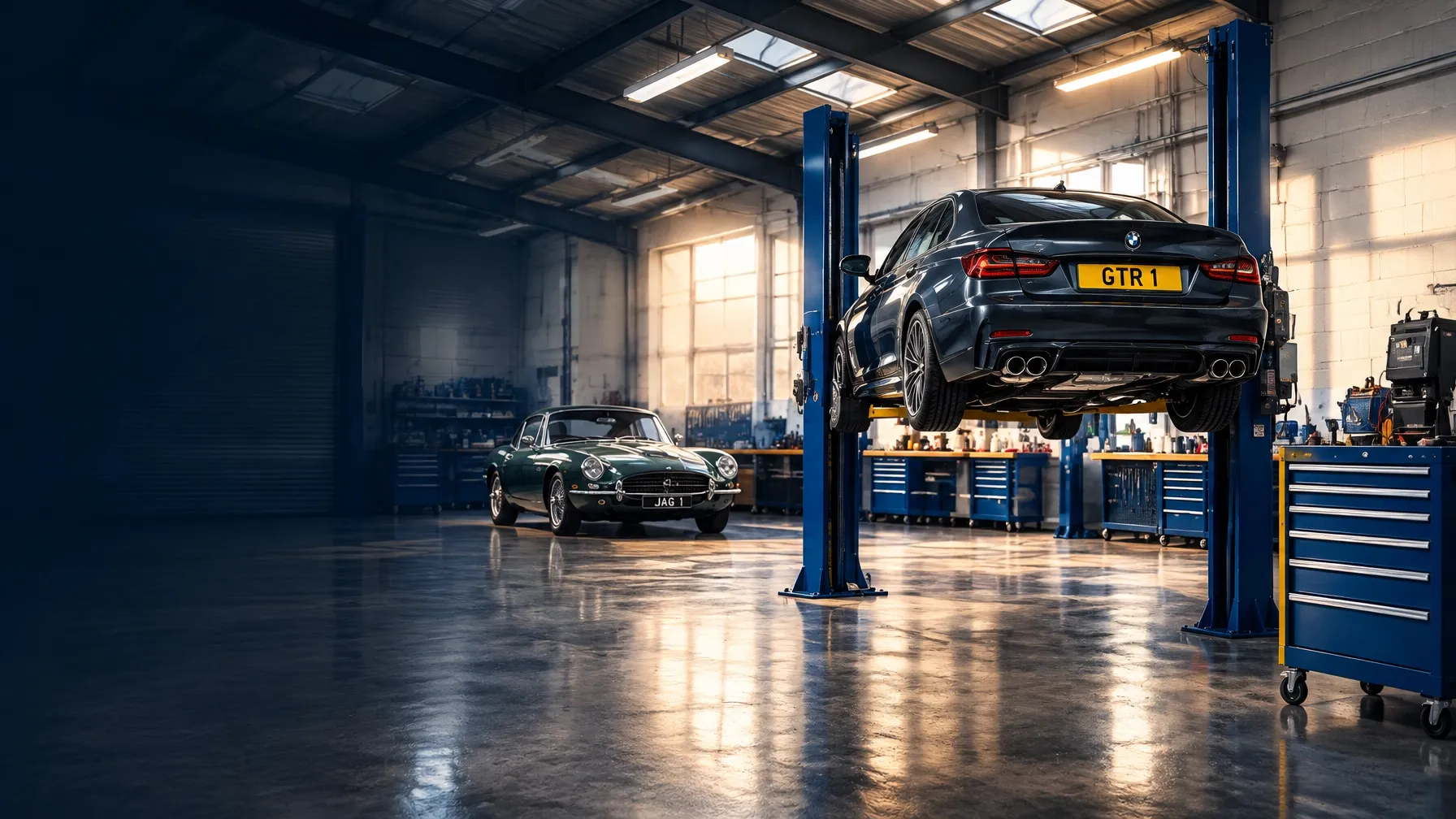 Modern and classic cars cared for in a professional workshop